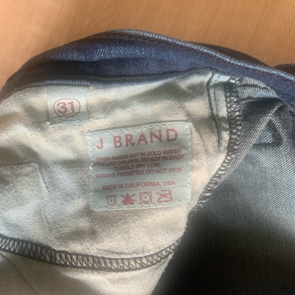 J Brand Size 31 Skinny Jeans EUC - Picture 3 of 5
